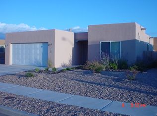 1936 Aspen Dr, Santa Fe, NM 87505