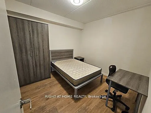 275B Larch St #107 — Photo 17