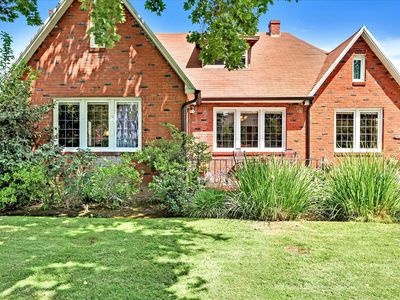 2881 3rd Ave, Sacramento, CA, 95818