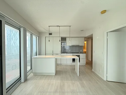 100 Harbour St #3602 Photo 1