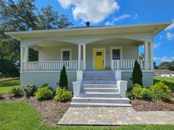 305 1st St S, Oneonta, AL 35121