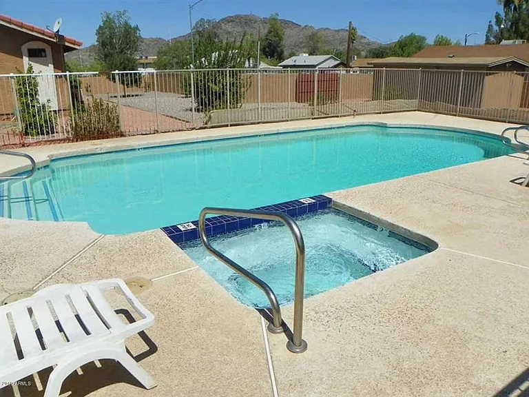1336 E Mountain View Rd #202 — Photo 22