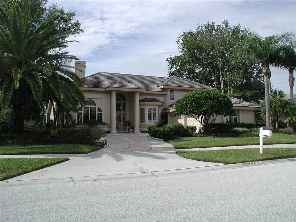 1st image of 5684 Wellington Dr