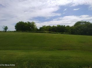 Green Valley Dr, Dandridge, TN 37725