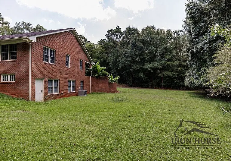 8671 Macon Hwy — Photo 39