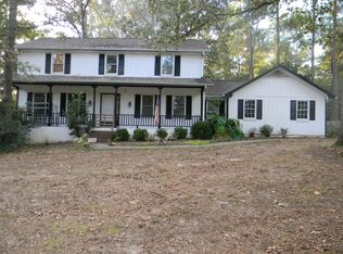 207 Smoke Rise Dr, Warner Robins, GA 31088