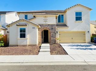 3558 Lincoln Ave, Clovis, CA 93619