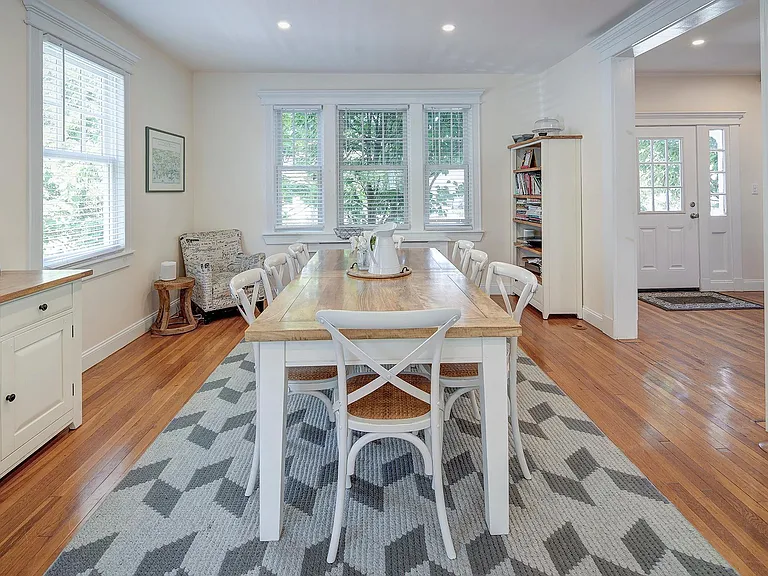 8 Horton St — Photo 6