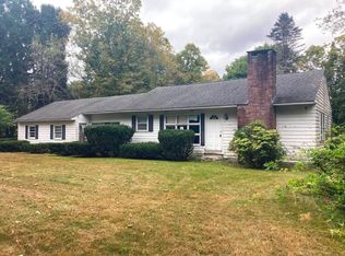 275 State St, Palmer, MA 01069
