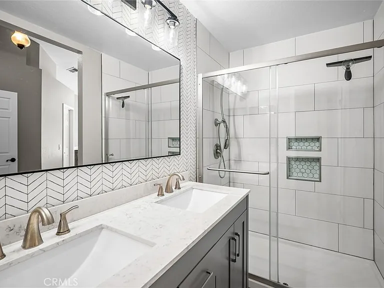 19288 White Dove Ln — Photo 28