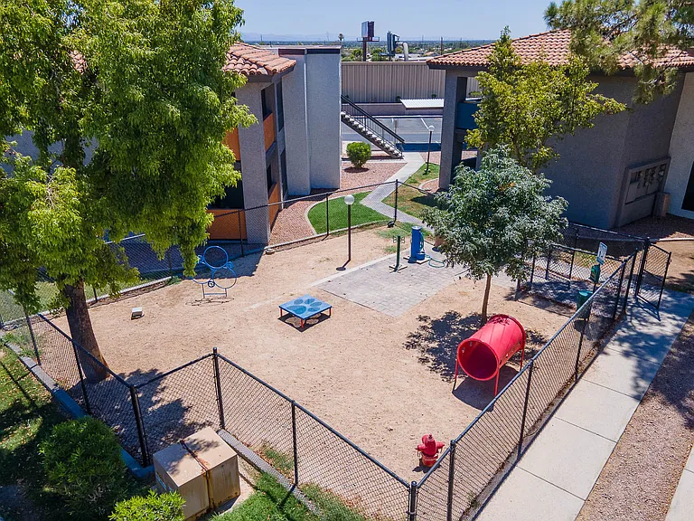 The Pointe at South Mountain — Photo 11