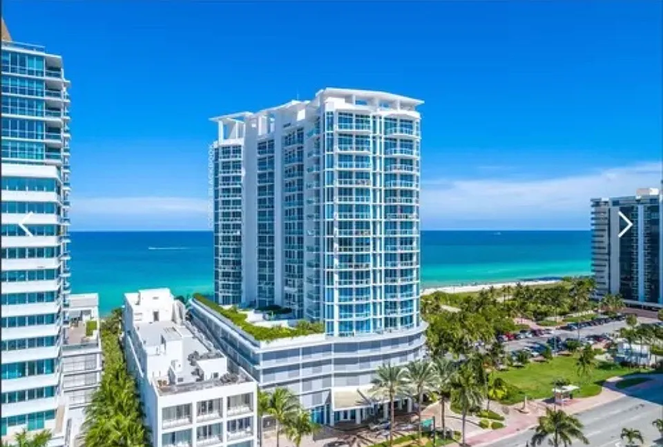 Collins Ave, Miami Beach — Photo 2