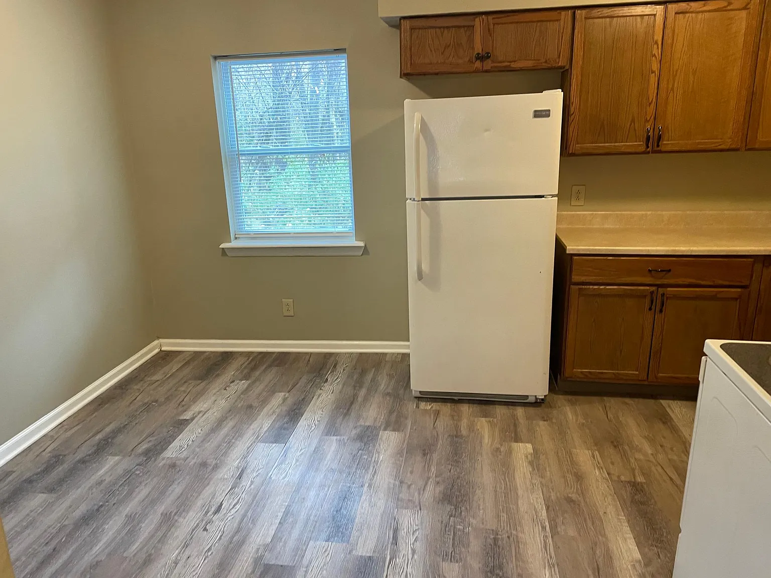 2 bed, 960 sqft, $950 — Photo 4