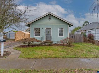 1273 SE Howe St, Dallas, OR 97338