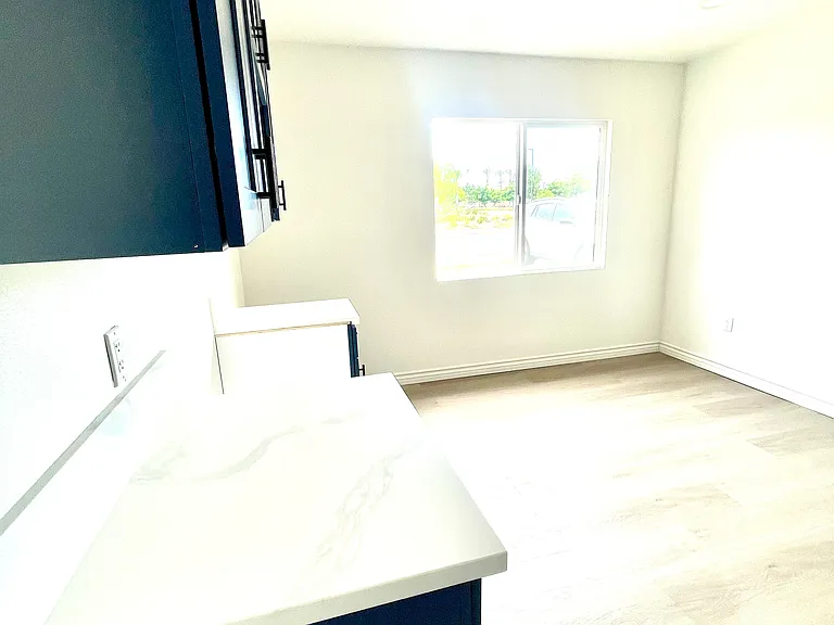 1154 Gould St #A — Photo 4