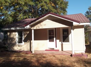 306 E Park St, Sylacauga, AL 35150