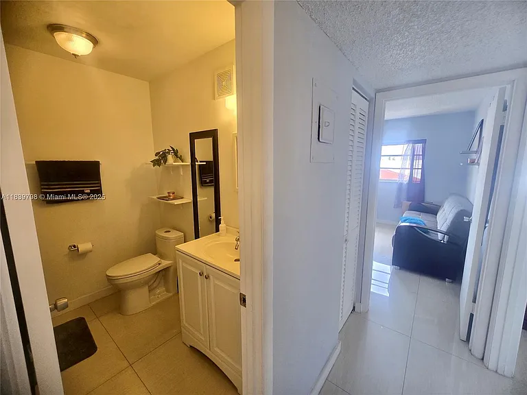 5300 Washington St #U403 — Photo 6