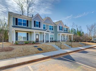 183 Pinewood Ln, Bermuda Run, NC 27006
