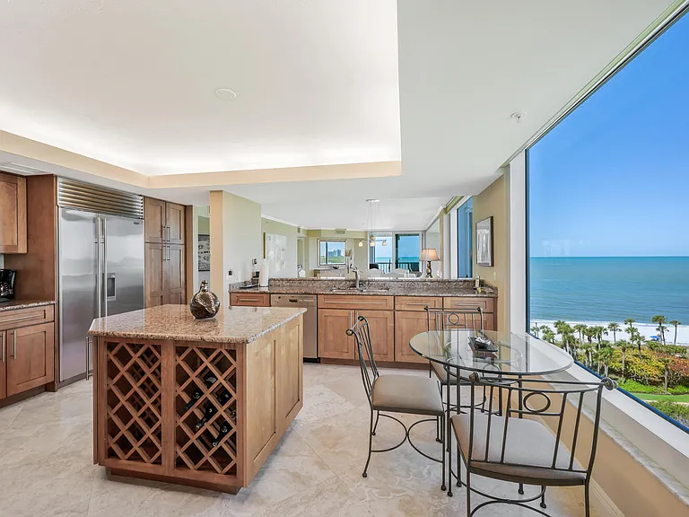 20 Seagate Dr #803 — Photo 15