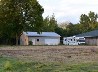 1652 W Midland Rd, Auburn, MI 48611