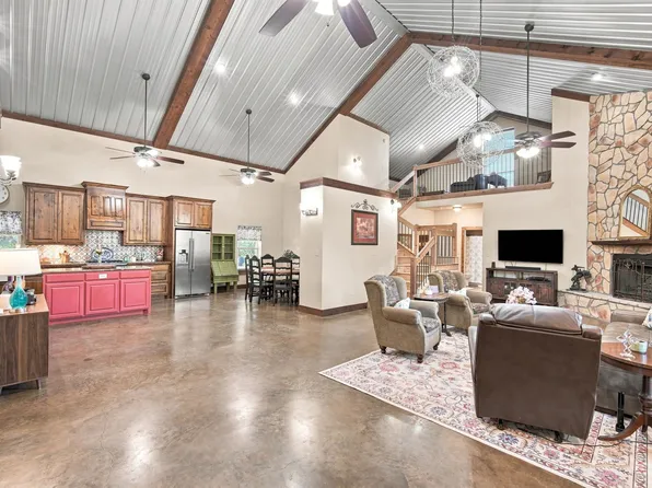 259 County Road 1409, Morgan, TX 76671