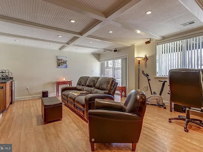 8120 Inverness Ridge Rd — Photo 21