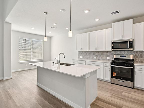 2nd image of 2843 Dark Lantern Ln