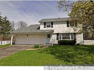 8285 Hyde Ct, Cottage Grove, MN 55016