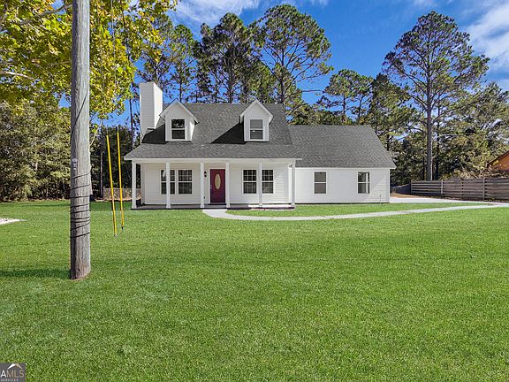 4th image of 648 Honey Ridge Ln