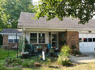 1065 Ina Cir, Franklin, IN 46131