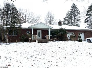 19 Lavina Ter, Wayne, NJ 07470