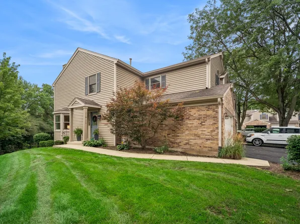 27W175 Emerson Ct, Winfield, IL 60190