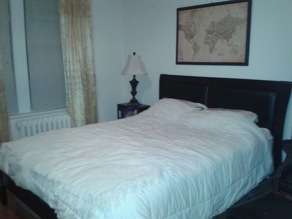 1st image of 3133 33rd St APT 1A