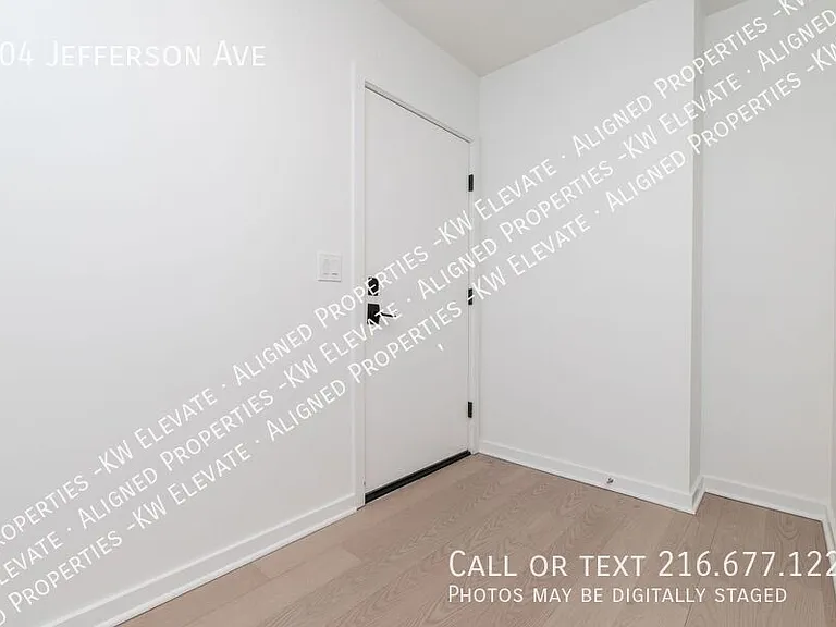 404 Jefferson Ave — Photo 38
