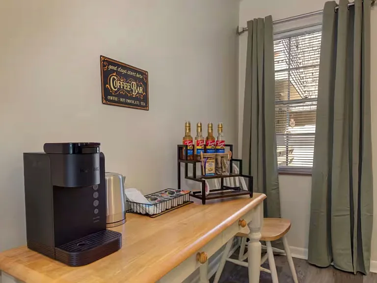 260 Roaring Fork Rd #208B — Photo 7