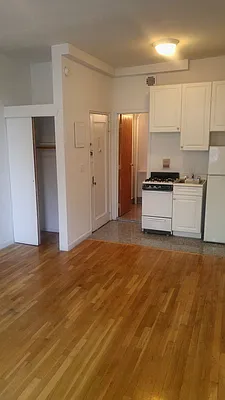 Rented by Sky Management | media 16