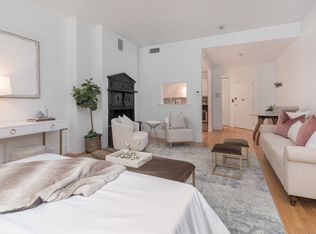 148 Commonwealth Ave APT G2, Boston, MA 02116