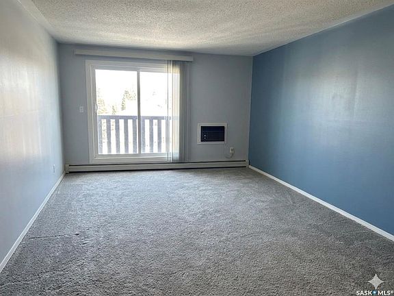 4th image of UNIT 417-1580 Olive Diefenbaker DRIVE