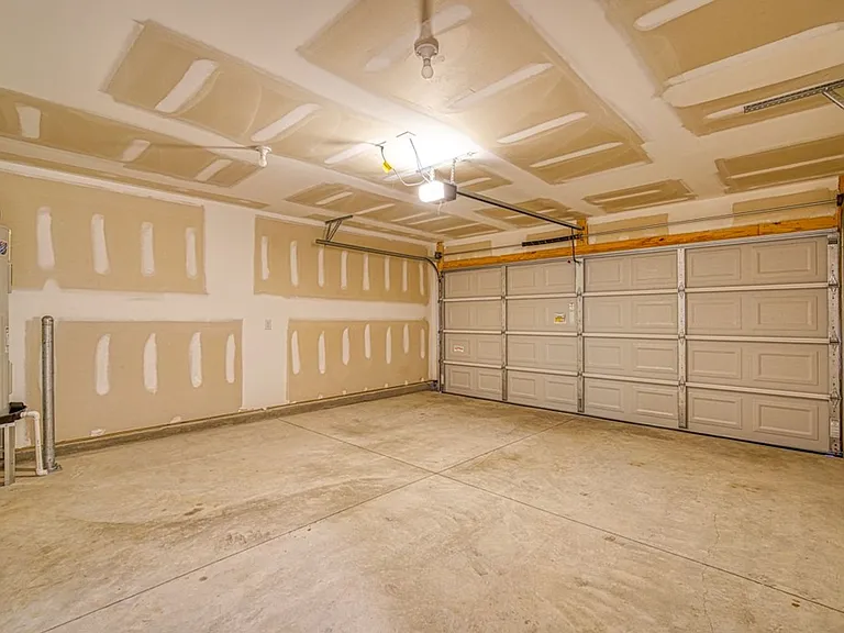 572 Millsgate Cir — Photo 39