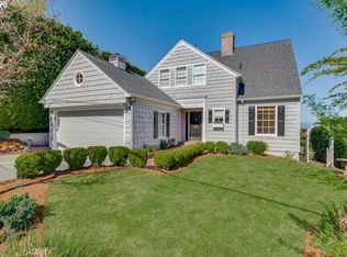 2891 NW Cumberland Rd, Portland, OR 97210