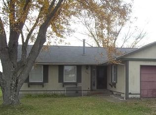 3700 Hillside Dr, Cambridge, OH 43725