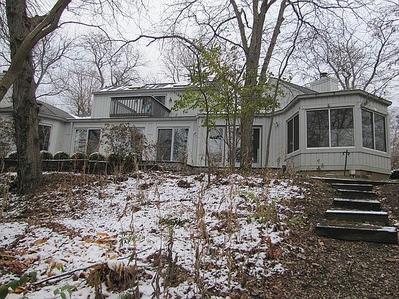 2nd image of 17766 West River Road