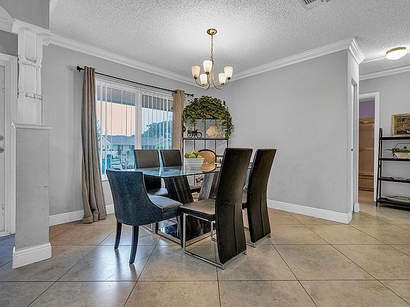 3rd image of 9544 Richmond Circle