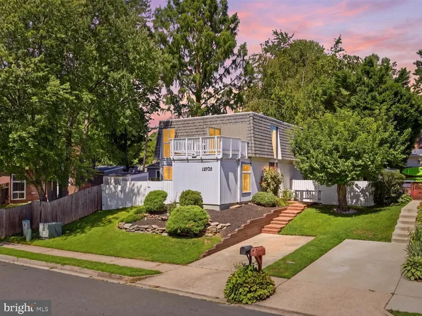 12703 Torrington St, Woodbridge, VA 22192