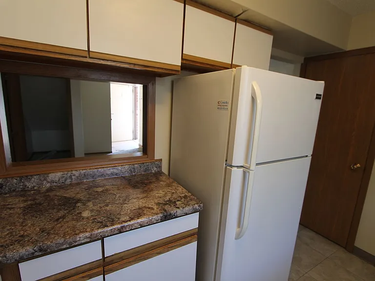 The Warwick of Norfolk. Now leasing updated 1, 2 bedroom apartments and 3 bedroom townhomes! — Photo 40