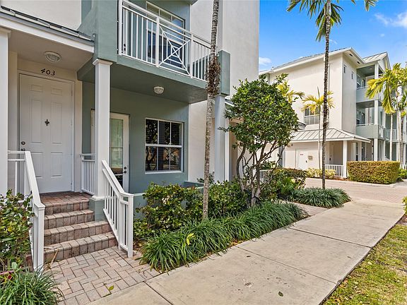 3rd image of 403 SW 13th Terrace #403