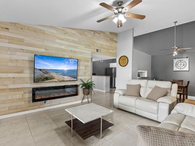 6271 Chasewood Drive #G, Jupiter, FL, 33458