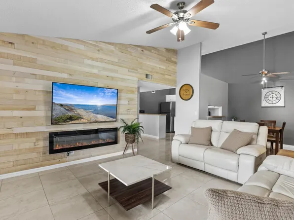 6271 Chasewood Drive #G, Jupiter, FL 33458