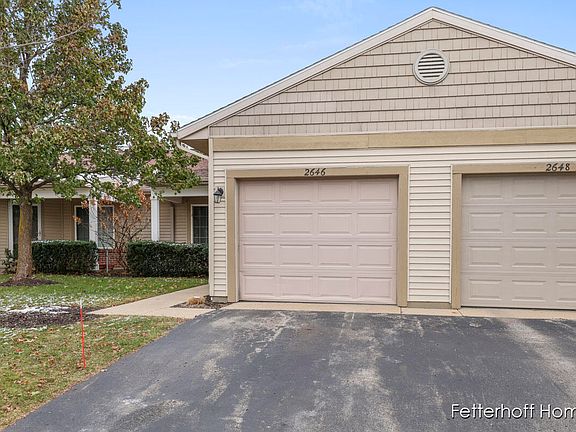 3rd image of 2646 Weatherby Hills Dr SE #14