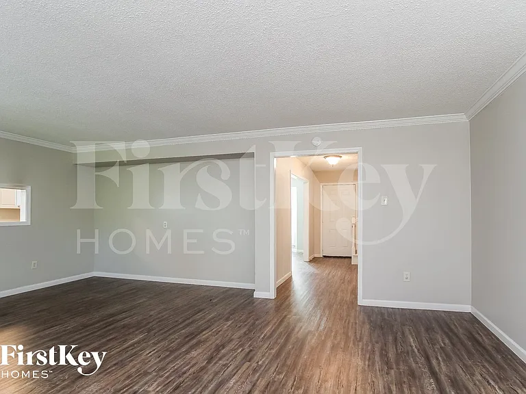 12610 Pine Bough Ln — Photo 5